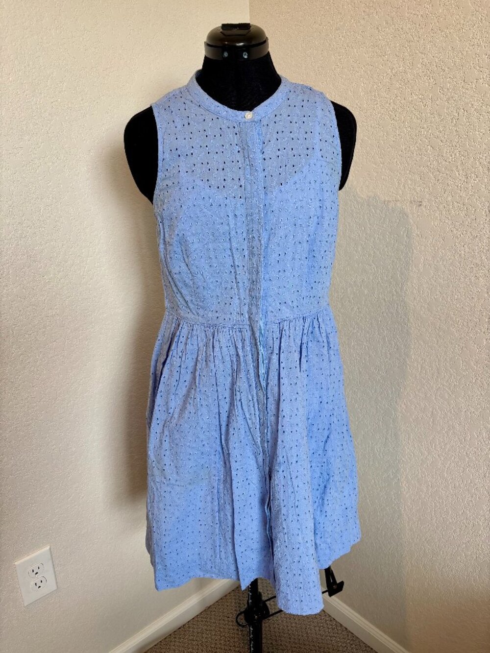 J. Crew Cotton Eyelet Dress | Light Blue Size 6